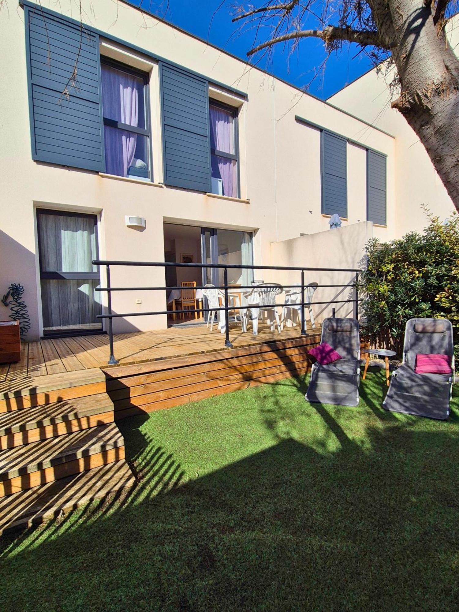 Casa vacanze Maison De 8 Personnes, A 350m De La Plage, Ideal Famille , Confort! *