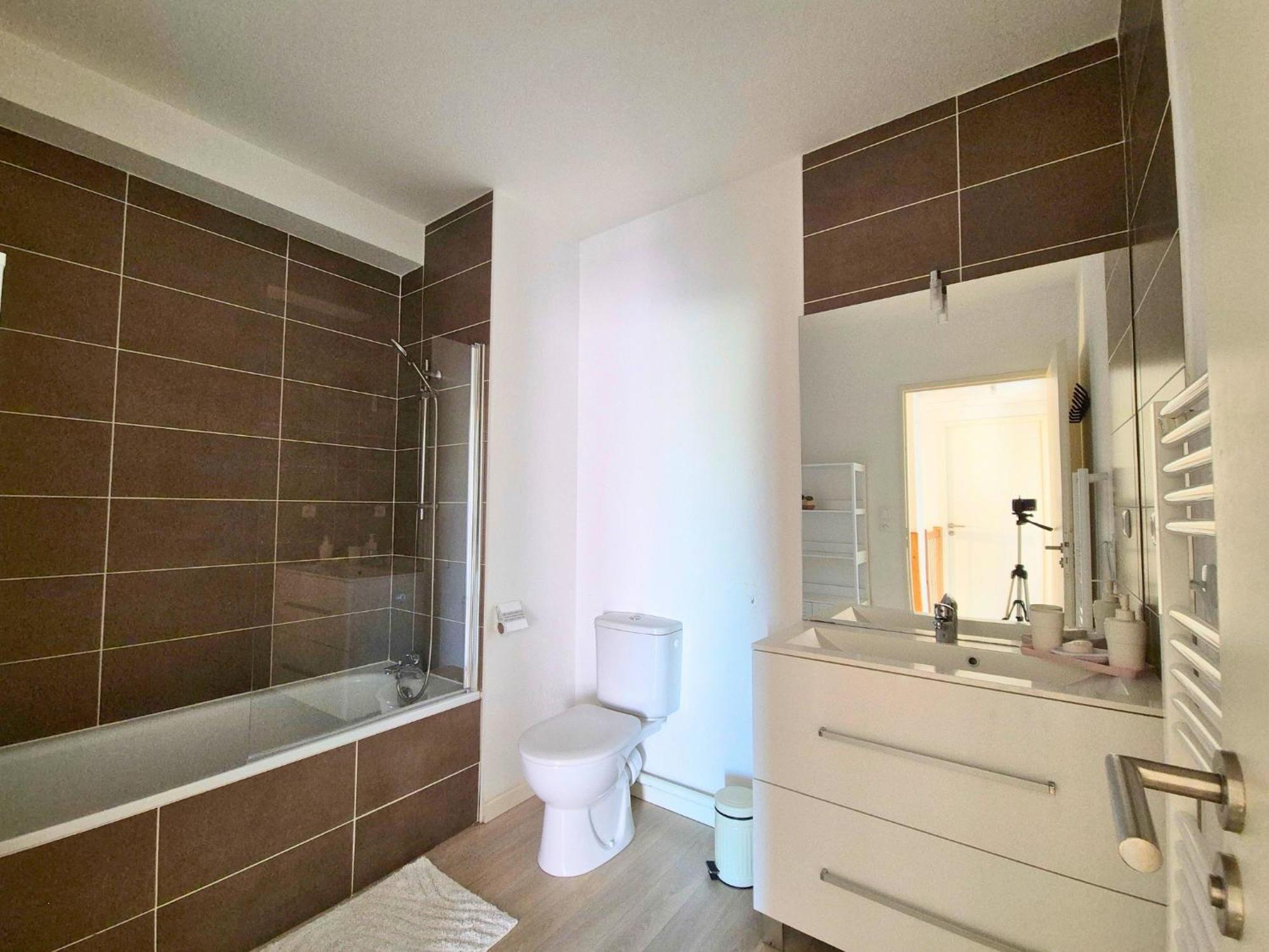 Maison De 8 Personnes, A 350m De La Plage, Ideal Famille , Confort!